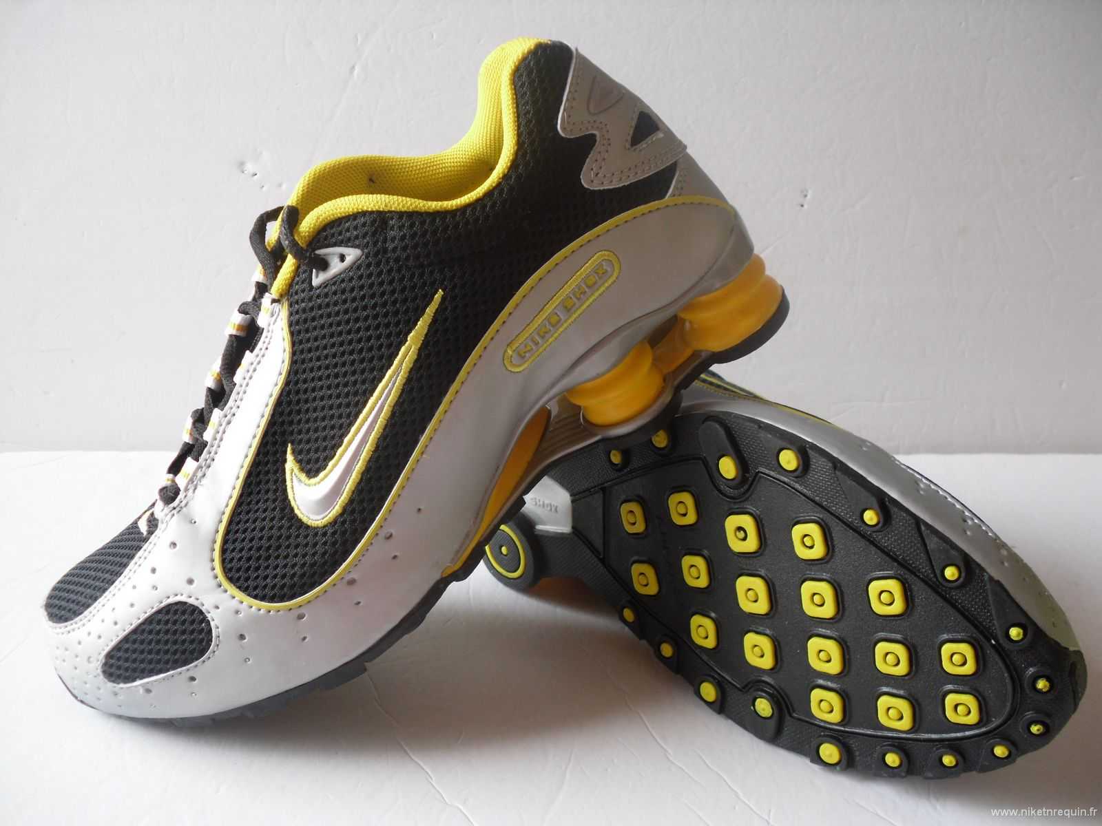 s jaune et noir Nike Shox R4 Demon (1).JPG